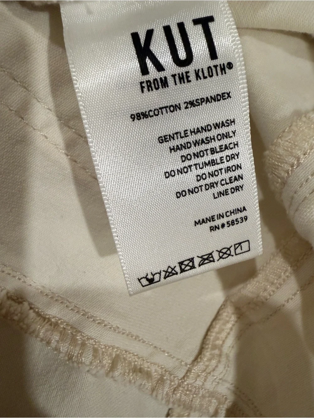 Kut from the Kloth Reese High Rise Ankle Straight with Metallic Finish Size 4